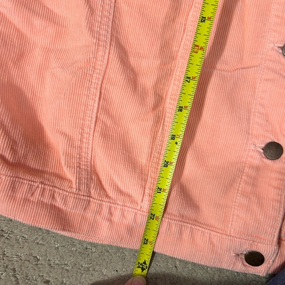 Cleveland Rock and Roll Hall of Fame women’s corduroy jacket XXL cropped NWT - Picture 10 of 10